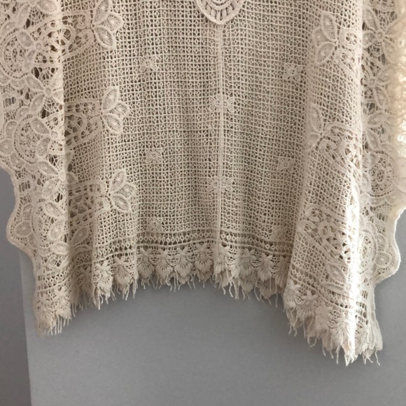 Miss Kelly Ivory Crochet Boho Poncho/Shall S/M - Picture 5 of 8